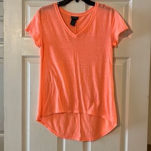 NWOT Rue21 short sleeve shirt size small